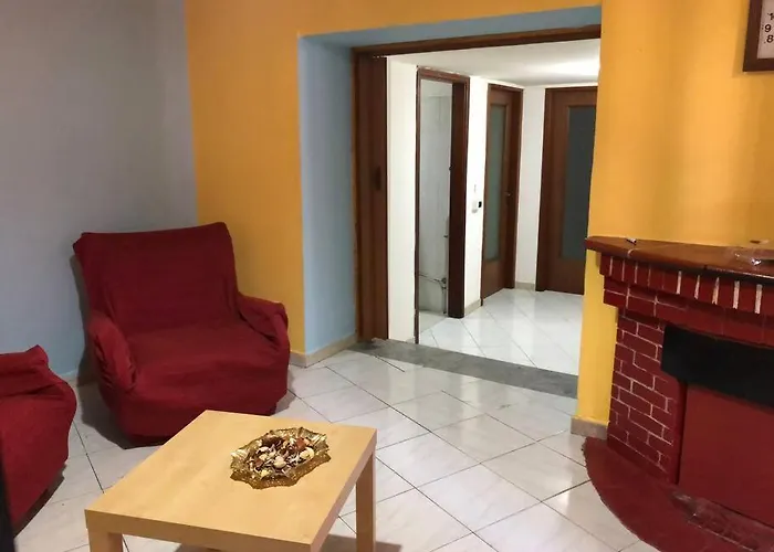 La Casa Di Tom Апартаменты Лагонегро